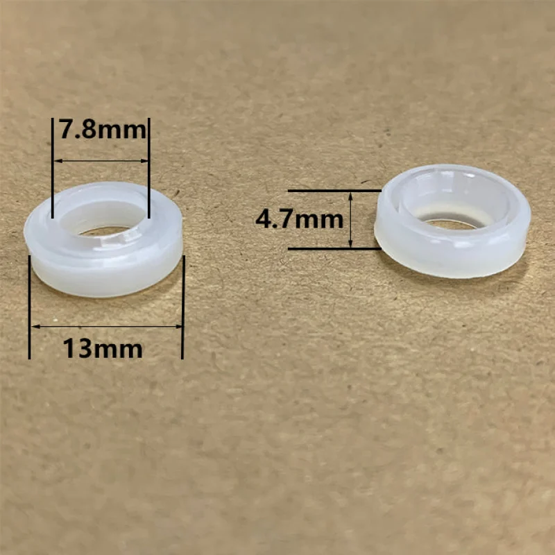 Fuel Injector Spacer Seal Pintle Cap Plastic Part for Honda Car Fuel Injector Repair Kit, Size: 13×7.8×4.7mm PS-32004